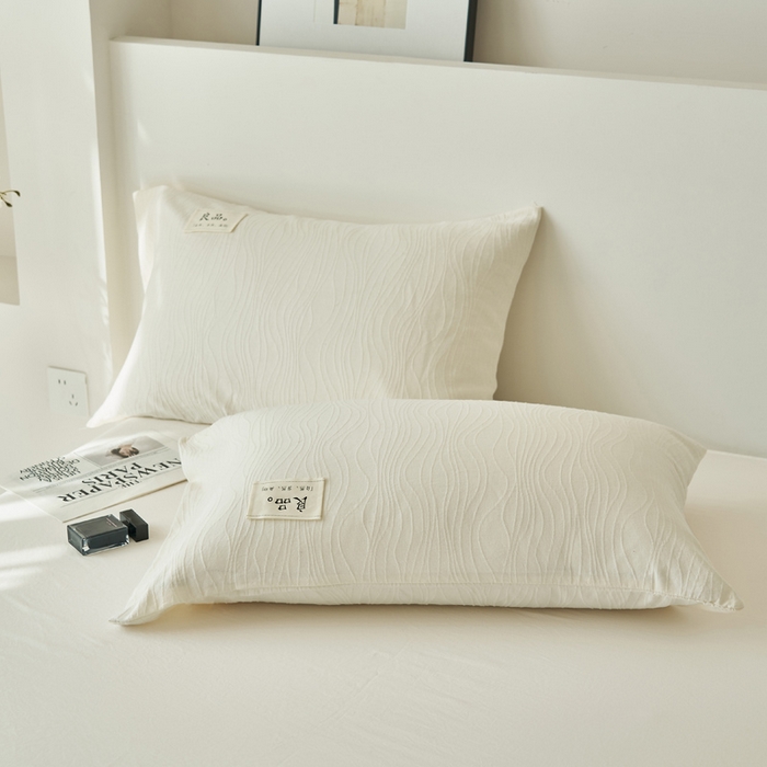 91家纺网 家纺一手货源 找家纺 寐绸家纺 2025新款纯棉水洗棉三层提花大豆纤维夏被四件套 曲线条-雅白