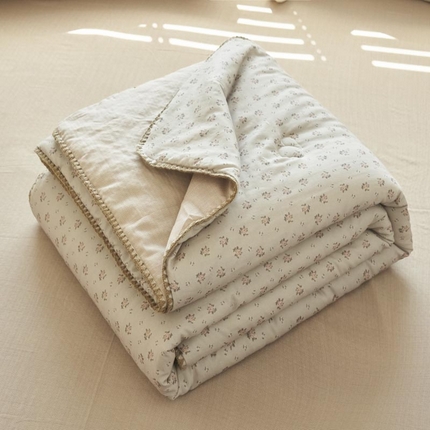 91家纺网 家纺一手货源 找家纺 （总）寐绸家纺 2025新款纯棉双层纱印花大豆纤维夏被四件套