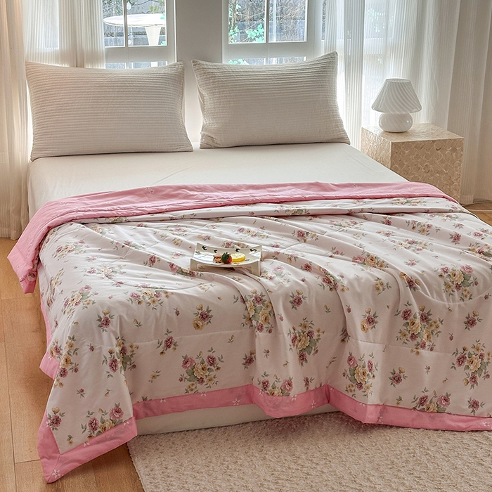 91家纺网 家纺一手货源 找家纺 瑜珠 2025新款A类双面全棉印花夏被夏凉被纯棉空调被 伊芙花语