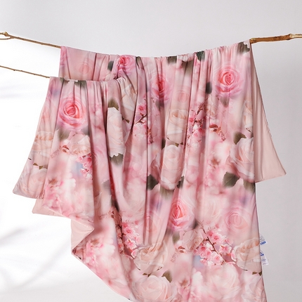 91家纺网 家纺一手货源 找家纺 缔锦家纺 2025新款凉感丝印花夏被 温情花语