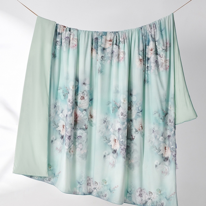 91家纺网 家纺一手货源 找家纺 缔锦家纺 2025新款凉感丝印花夏被 淡雅云影