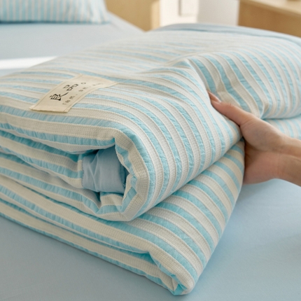 91家纺网 家纺一手货源 找家纺 （总）寐绸家纺 2025新款纯棉水洗棉简约条纹提花大豆纤维夏被四件套