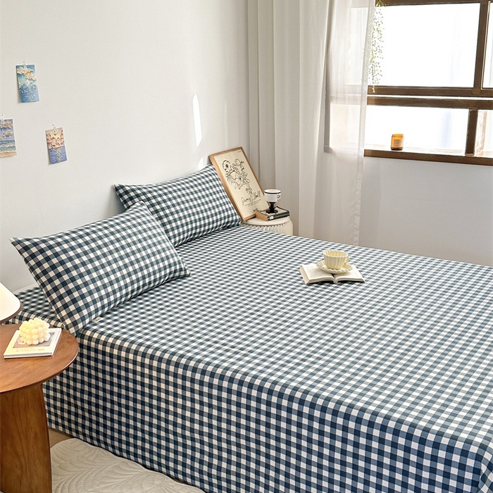 91家纺网 家纺一手货源 找家纺 绒艺席业 2025新款简约原棉印花老粗布床单 浅蓝小格