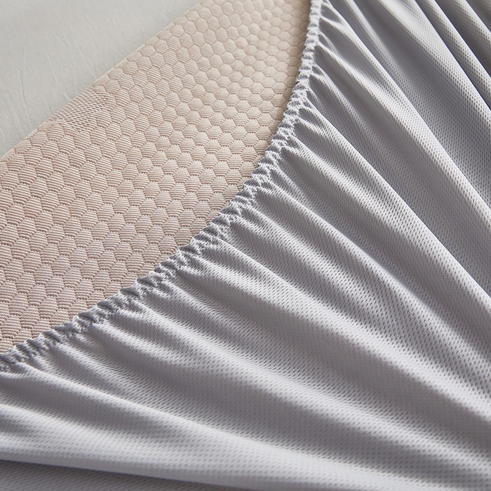 91家纺网 家纺一手货源 找家纺 凤杰  2025新款冰豆豆凉豆豆凉席床笠款盖盖毯夏被四件套 卡皮巴拉-咖