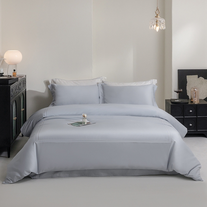 91家纺网 家纺一手货源 找家纺 121  2025新款长绒棉纯棉高支高密贡缎刺绣四件套 冰川蓝