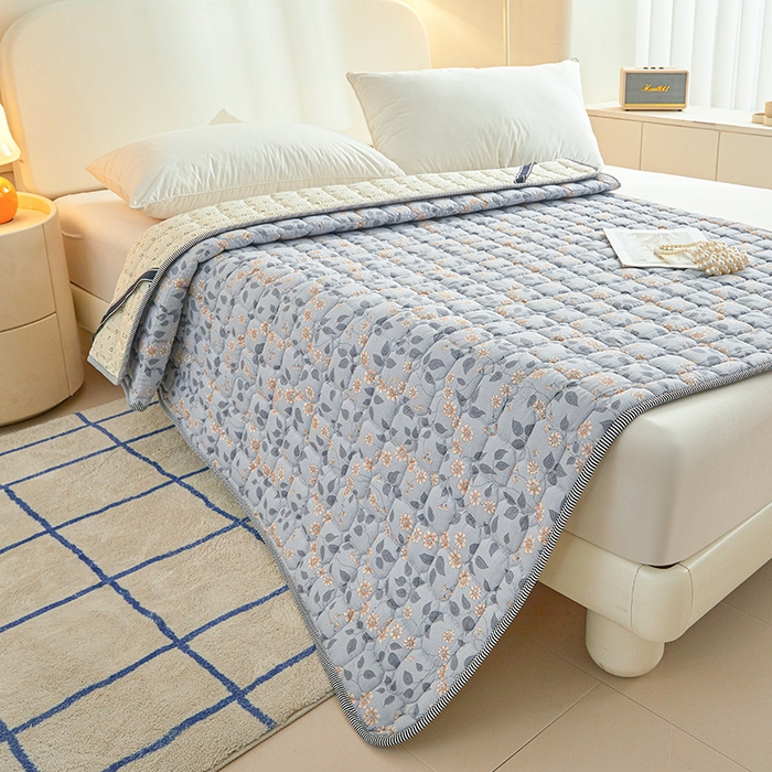 91家纺网 家纺一手货源 找家纺 丽诺床垫2025年全棉抗菌床褥床垫床护垫 和风