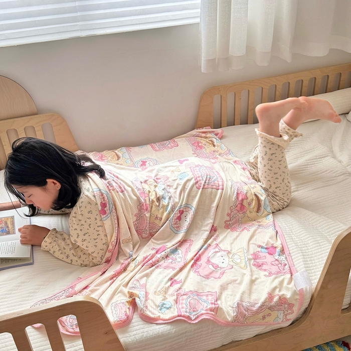 91家纺网 家纺一手货源 找家纺 嗨生活 2025新款婴儿裸睡级凉感针织毯幼儿园夏被儿童夏被毯子 蛋糕铺