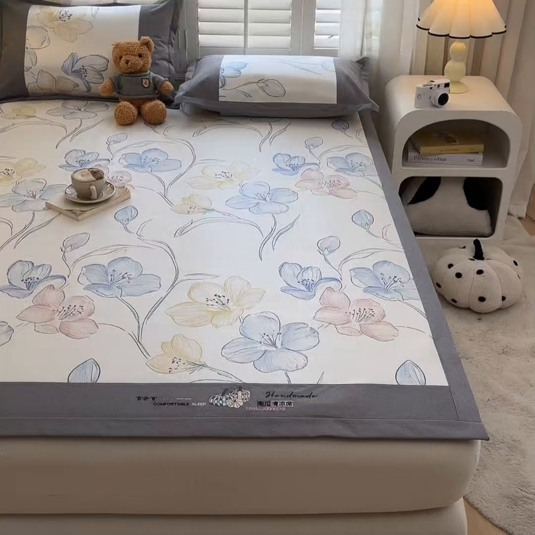 91家纺网 家纺一手货源 找家纺 阿亮家居 2025新款印花冰藤席系列 百合2