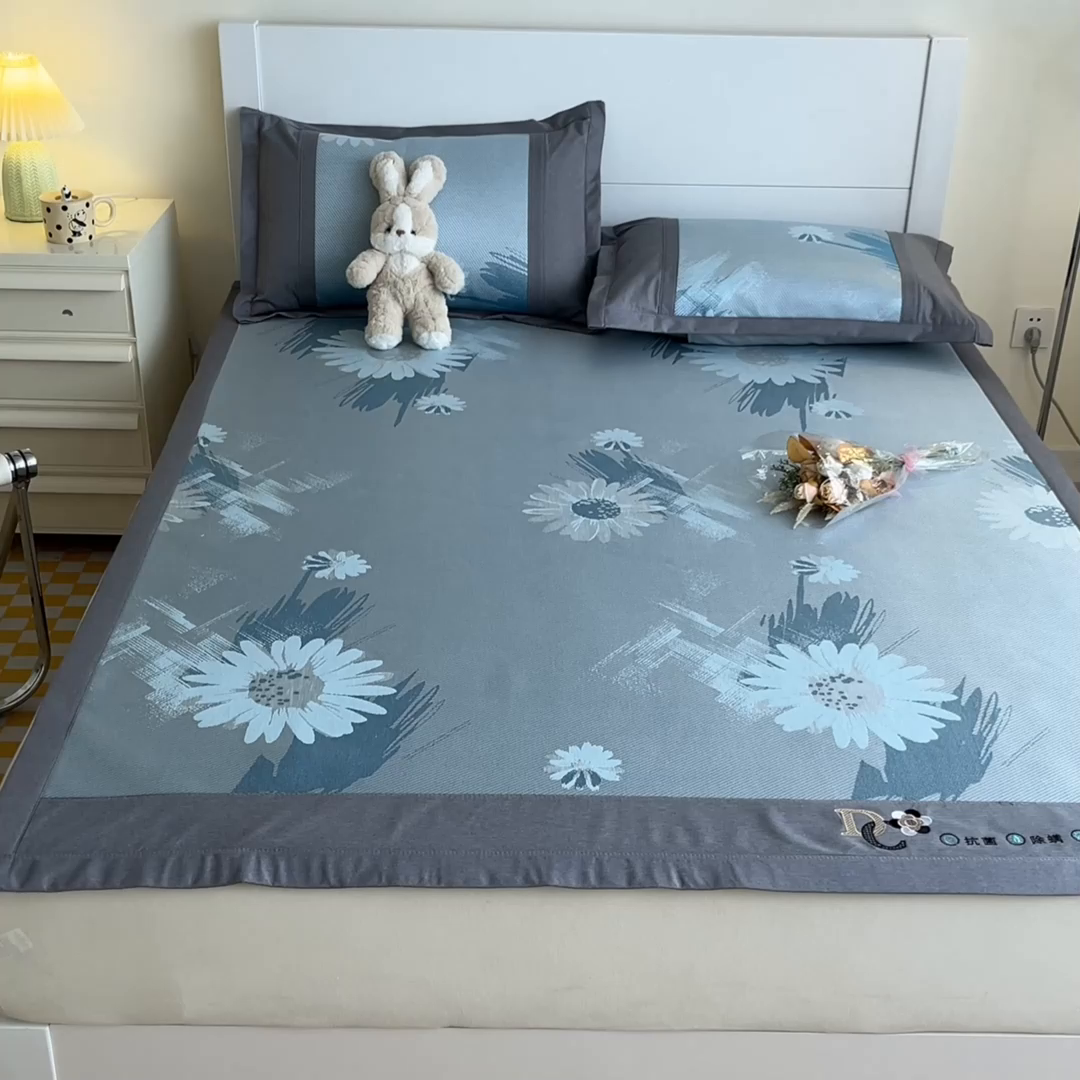 91家纺网 家纺一手货源 找家纺 阿亮家居 2025新款印花冰藤席系列 雏菊