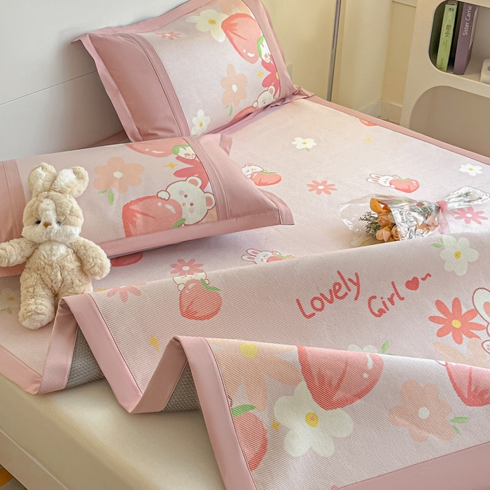 91家纺网 家纺一手货源 找家纺 阿亮家居 2025新款印花冰藤席系列 兔粉