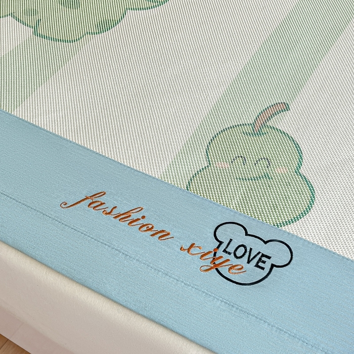 91家纺网 家纺一手货源 找家纺 阿亮家居 2025新款印花冰藤席系列 小恐龙