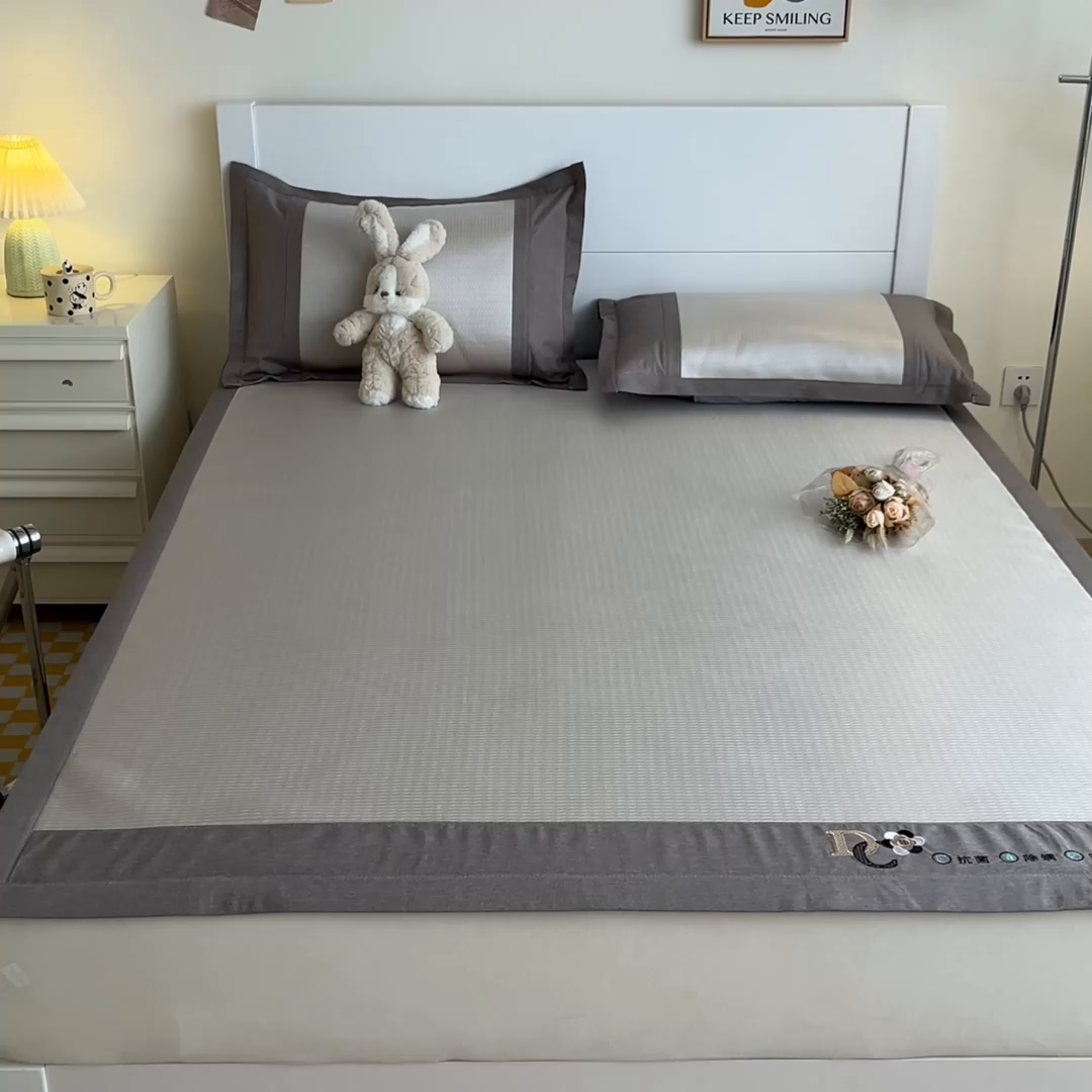 91家纺网 家纺一手货源 找家纺 阿亮家居 2025新款印花冰藤席系列 雅典娜