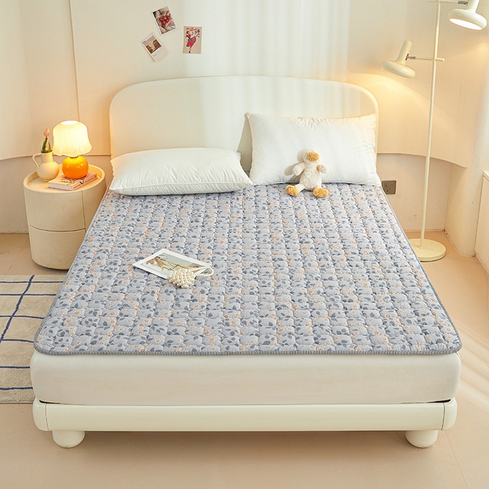 91家纺网 家纺一手货源 找家纺 丽诺床垫2025年全棉抗菌床褥床垫床护垫 和风