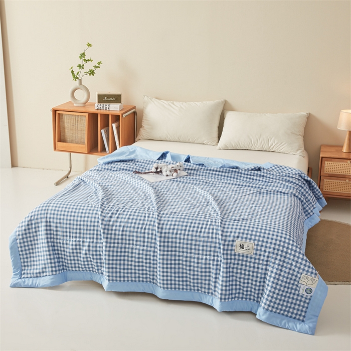 91家纺网 家纺一手货源 找家纺 魅图家纺 2025新款A类云朵棉抗菌棉花夏被 蓝小格