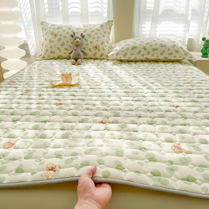 91家纺网 家纺一手货源 找家纺 丽诺床垫2025年全棉抗菌床褥床垫床护垫 熊仔