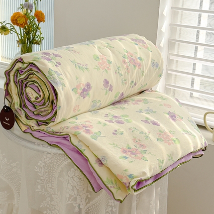 91家纺网 家纺一手货源 找家纺 星巴k家纺 2025新款A类水洗双层纱大豆纤维夏被夏凉被空调被 故事小花