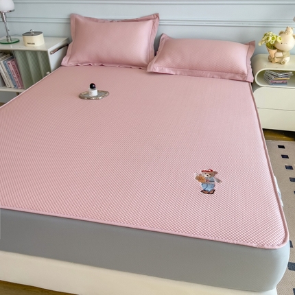 孩子王家纺 2025冰丝席提花冰豆豆系列床单床笠-多比系列 多比来了-粉玉床笠