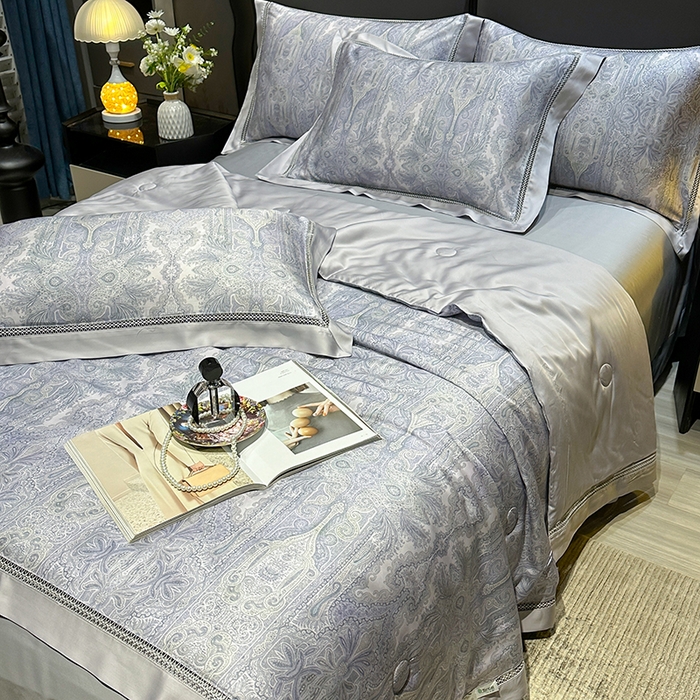 91家纺网 家纺一手货源 找家纺 欧夏2025春夏新款兰精天丝数码印花镂空夏被夏凉被空调被 伯爵-紫灰