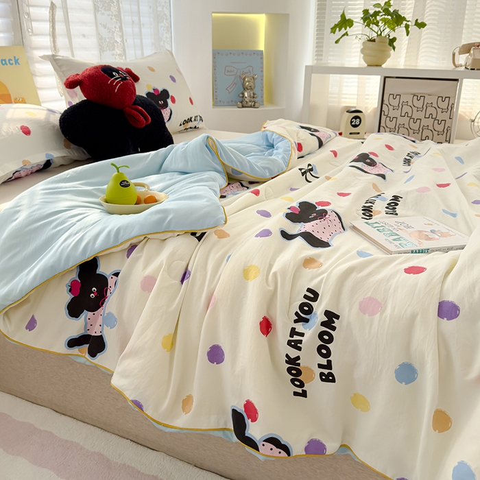 91家纺网 家纺一手货源 找家纺 星巴k家纺 2025新款A类水洗双层纱大豆纤维夏被夏凉被空调被 波点小狗