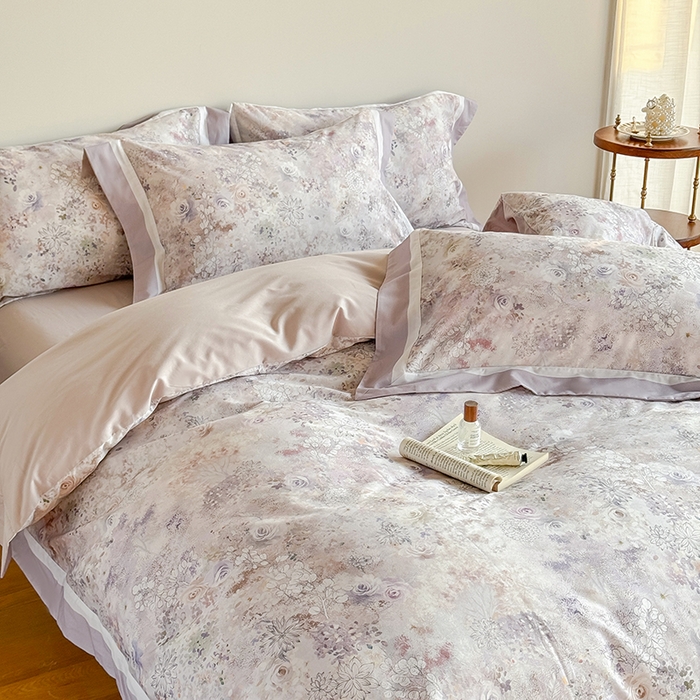 91家纺网 家纺一手货源 找家纺 巧玲珑 2025新款60支A类进口数码印花美式双拼四季款长绒棉四件套 莫妮卡