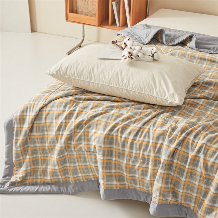 91家纺网 家纺一手货源 找家纺 魅图家纺 2025新款A类云朵棉抗菌棉花夏被 格韵-黄