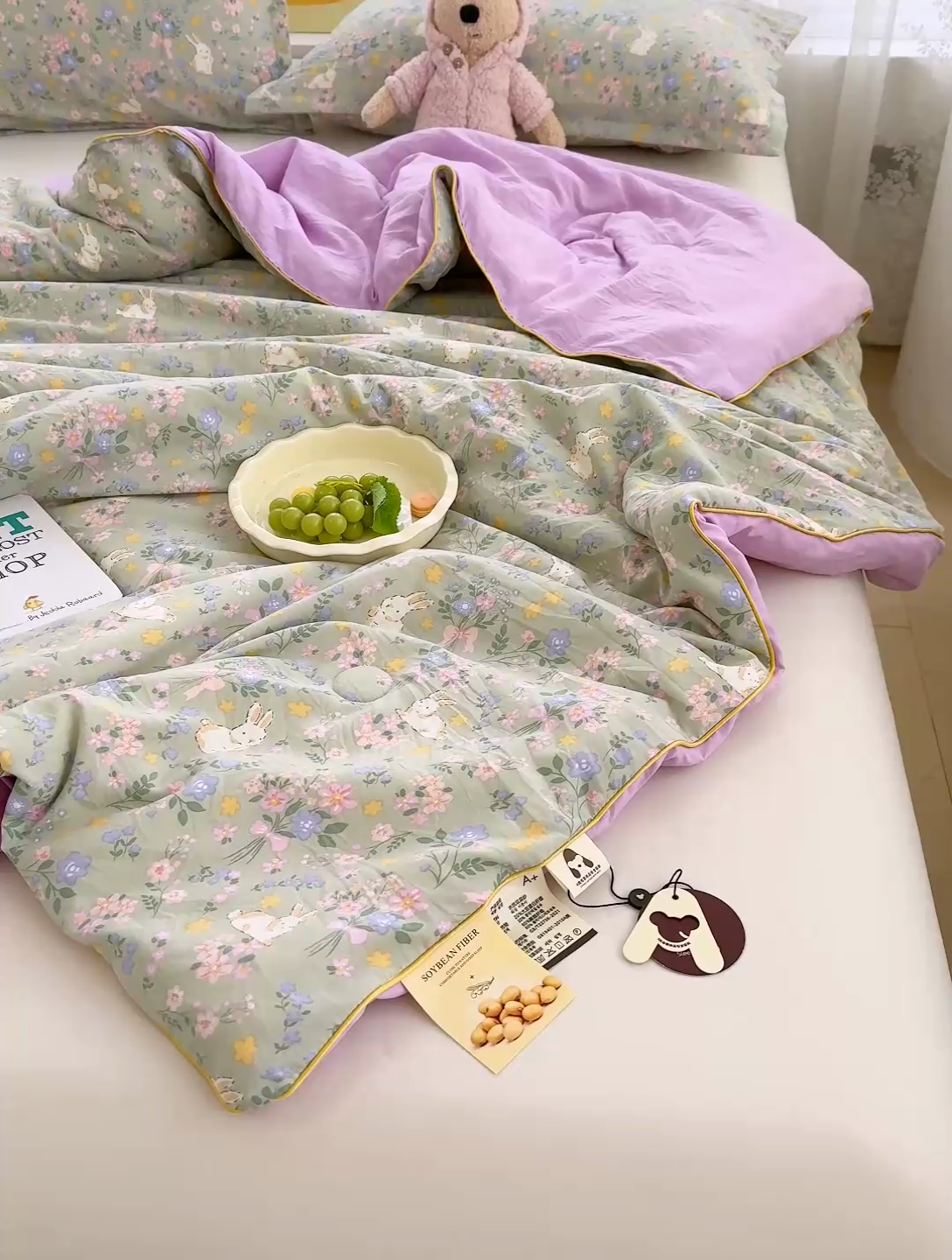 91家纺网 家纺一手货源 找家纺 星巴k家纺 2025新款A类水洗双层纱大豆纤维夏被夏凉被空调被 花园兔