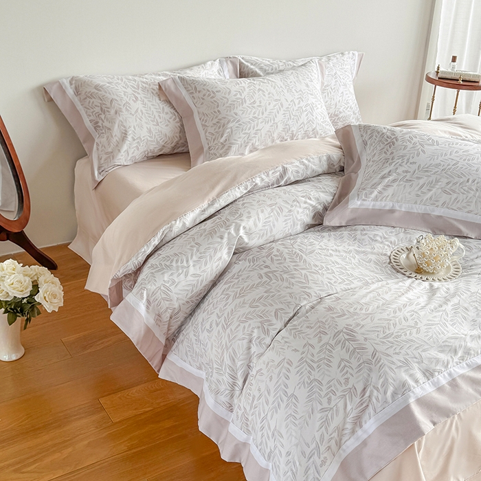 91家纺网 家纺一手货源 找家纺 巧玲珑 2025新款60支A类进口数码印花美式双拼四季款长绒棉四件套 和风絮语