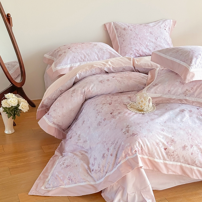 91家纺网 家纺一手货源 找家纺 巧玲珑 2025新款60支A类进口数码印花美式双拼四季款长绒棉四件套 岸芷汀兰