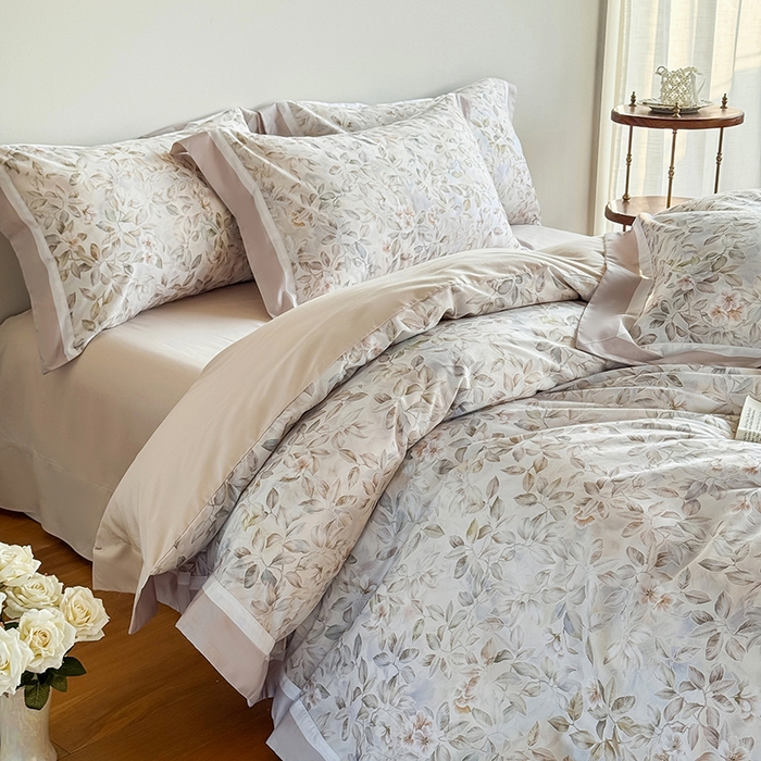 91家纺网 家纺一手货源 找家纺 巧玲珑 2025新款60支A类进口数码印花美式双拼四季款长绒棉四件套 秋叶原