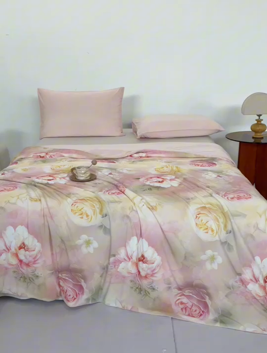 91家纺网 家纺一手货源 找家纺 缔锦家纺 2025新款凉感丝印花夏被 秋意棉棉