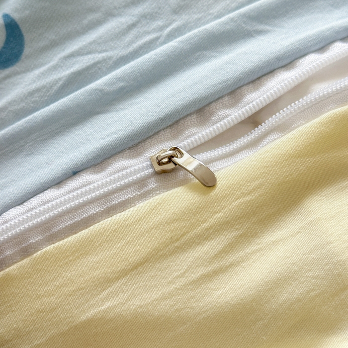 91家纺网 家纺一手货源 找家纺 冕悠家纺 2025新款A类高克重糯叽叽超柔糯水洗棉印花四件套 星空狗