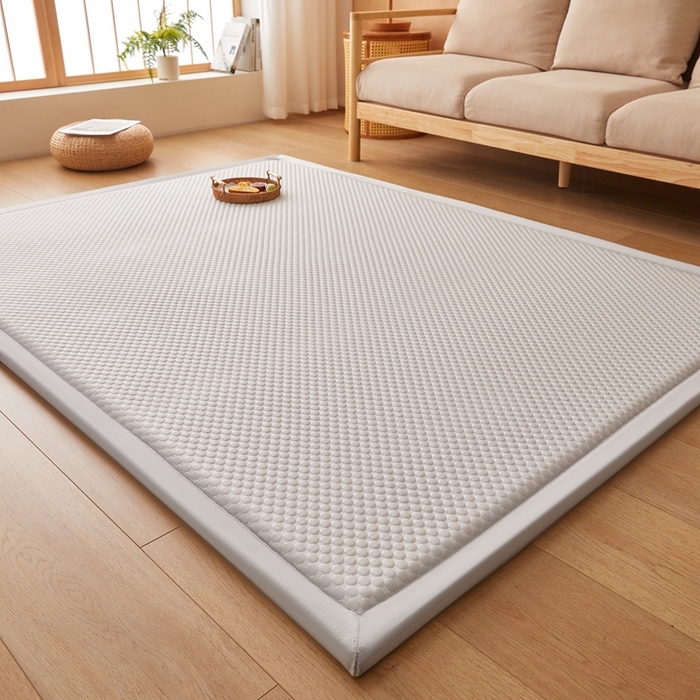 91家纺网 家纺一手货源 找家纺 2025新款包边工艺凉感冰藤地铺睡垫系列凉席地垫 凉豆豆灰