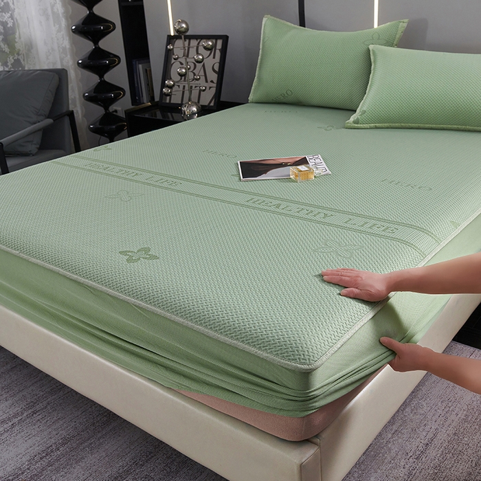 91家纺网 家纺一手货源 找家纺 梵克保罗 2025新款7A抗菌母婴级纯乙纶PE刺绣凉感丝豆豆席 床笠款 床笠款 四叶花-水绿