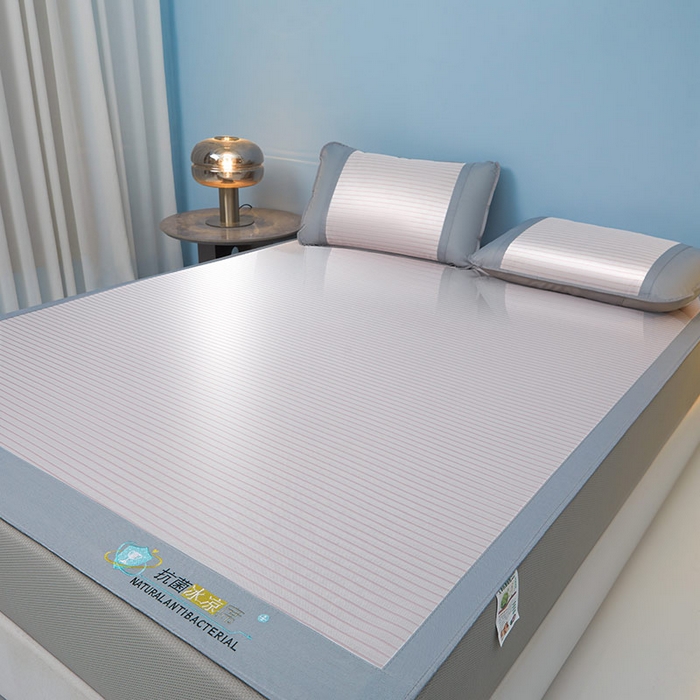 91家纺网 家纺一手货源 找家纺 阿亮家居 2025新款凉席抗菌刺绣可水洗碳光冰丝席包边无纺布冰丝席 素夏 树莓粉-床笠款