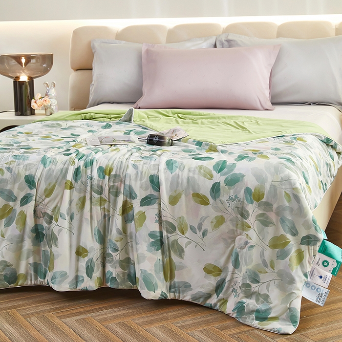 91家纺网 家纺一手货源 找家纺 联林2025新款玻尿酸针织凉感丝夏被夏凉被 叶知秋 绿