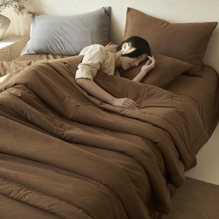 91家纺网 家纺一手货源 找家纺 （总）寐绸家纺 2025新款纯棉水洗棉三层提花大豆纤维夏被四件套