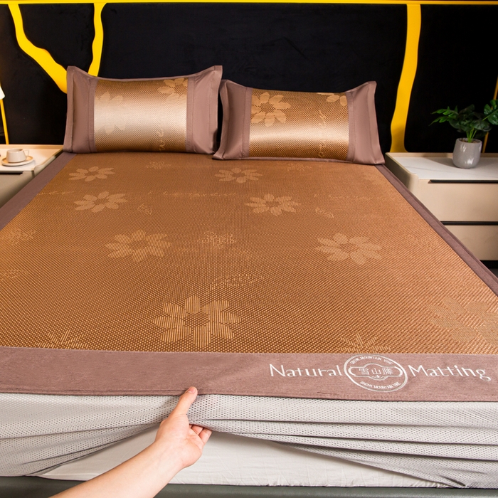 91家纺网 家纺一手货源 找家纺 卡罗兰 2025新款藤席提花凉席冰丝席床笠款-向阳花系列 向阳花-棕色