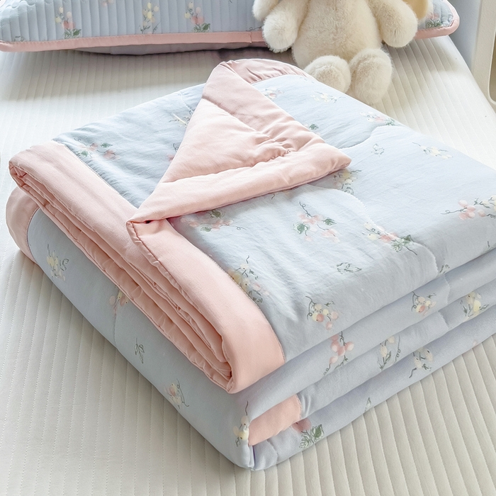 91家纺网 家纺一手货源 找家纺 慕木 2025春夏新款双层纱针织棉夏被夏凉被空调被 蔷薇