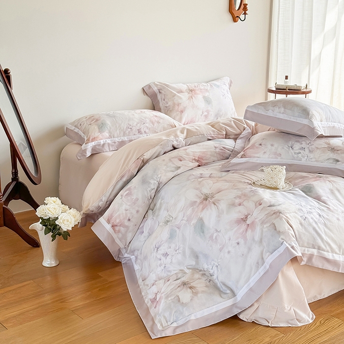 91家纺网 家纺一手货源 找家纺 巧玲珑 2025新款60支A类进口数码印花美式双拼四季款长绒棉四件套 凤起潮鸣