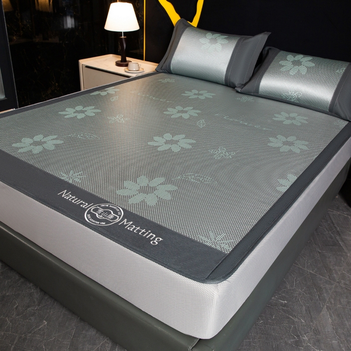 91家纺网 家纺一手货源 找家纺 （总）卡罗兰 2025新款藤席提花凉席冰丝席床笠款-向阳花系列