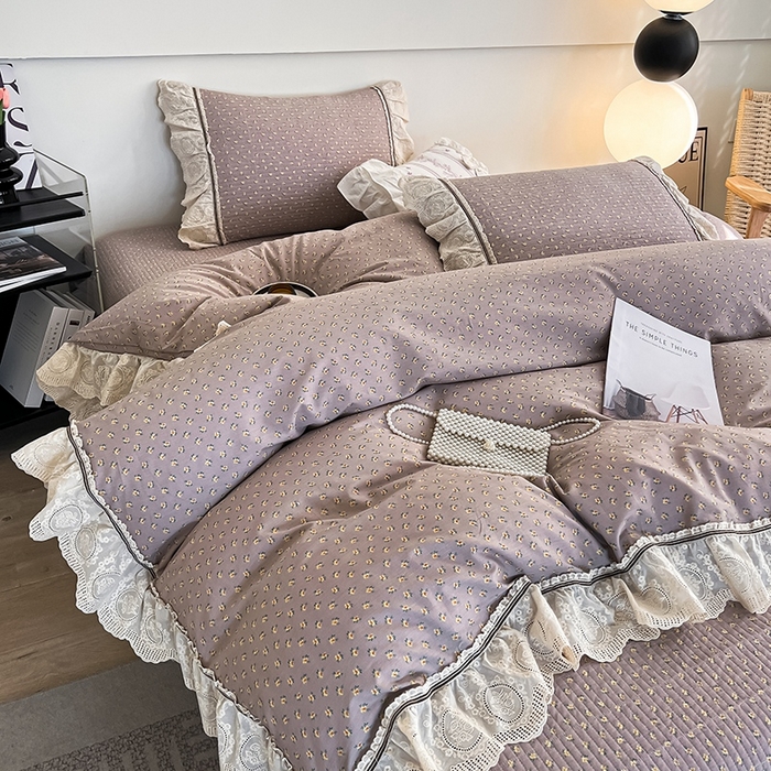 91家纺网 家纺一手货源 找家纺 沐纯家居 2025新款法式小碎花床盖四件套 烟紫