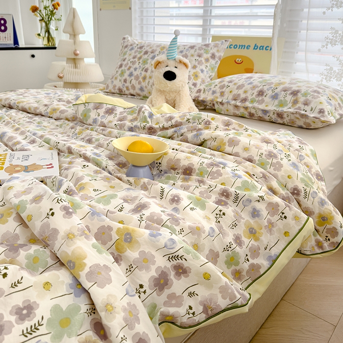 91家纺网 家纺一手货源 找家纺 星巴k家纺 2025新款A类水洗双层纱大豆纤维夏被夏凉被空调被 朵朵花丛