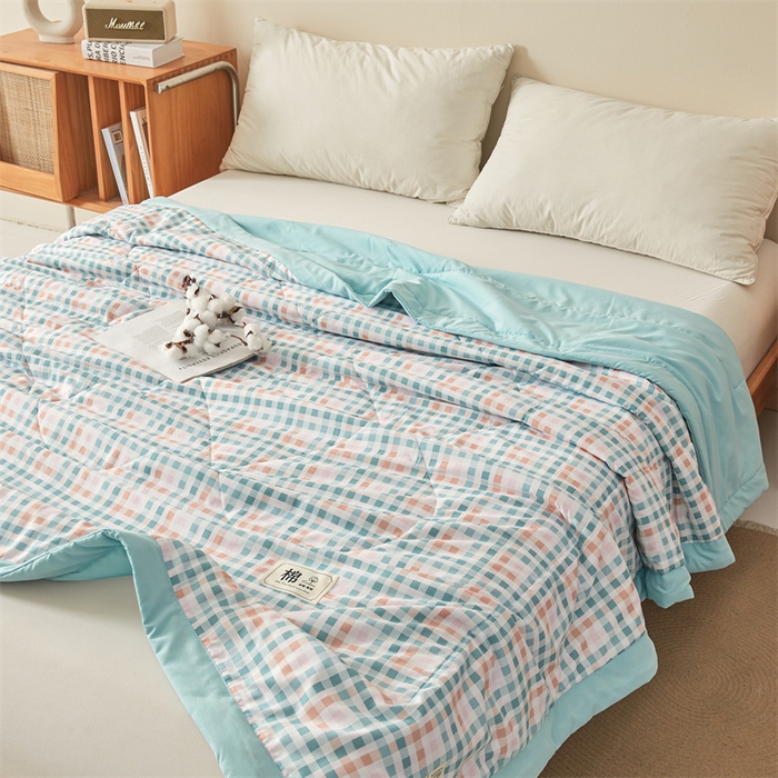 91家纺网 家纺一手货源 找家纺 魅图家纺 2025新款A类云朵棉抗菌棉花夏被 千彩格