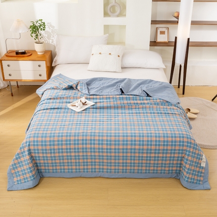 91家纺网 家纺一手货源 找家纺 牛牛家纺 2025新款色织水洗棉花被 简格-兰