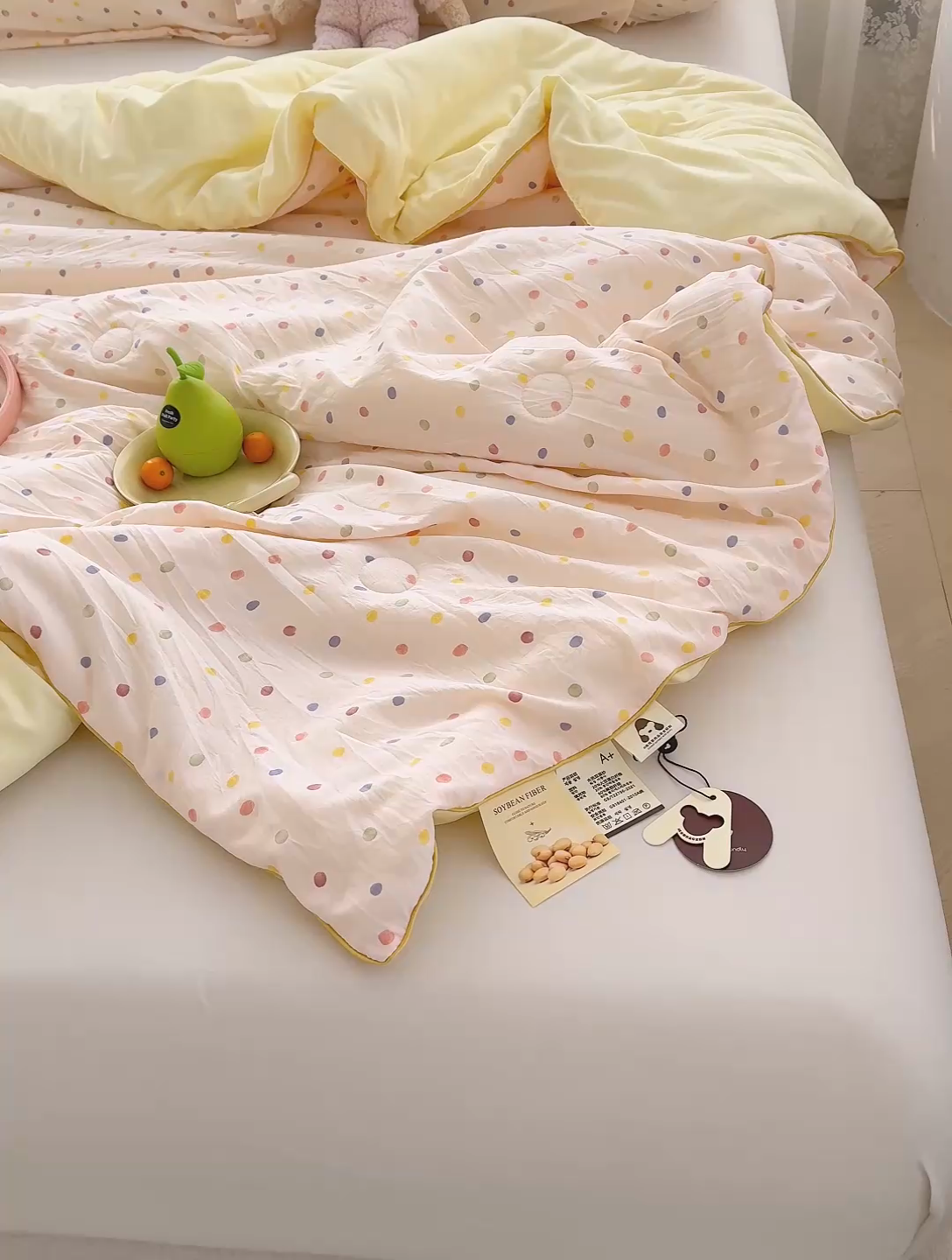 91家纺网 家纺一手货源 找家纺 星巴k家纺 2025新款A类水洗双层纱大豆纤维夏被夏凉被空调被 彩色圆点