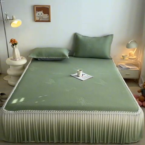 91家纺网 家纺一手货源 找家纺 安哆啦家纺 2025新款凉感冰豆豆花边凉席三件套系列 豆豆床裙-果绿