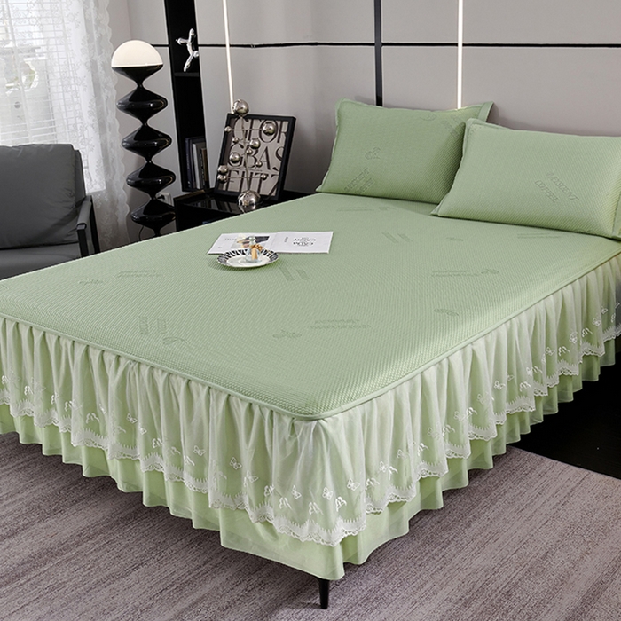 91家纺网 家纺一手货源 找家纺 梵克保罗 2025新款7A抗菌母婴级纯乙纶PE刺绣凉感丝豆豆席 床裙款 床裙款 字母爱心-水绿