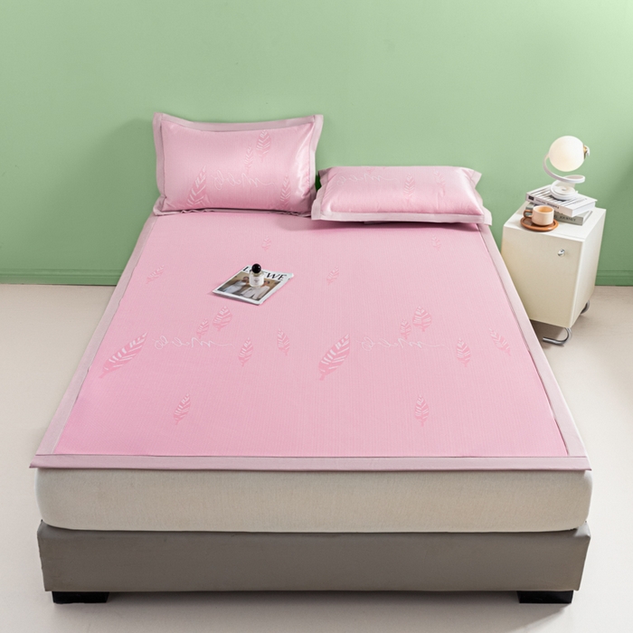 91家纺网 家纺一手货源 找家纺 阿亮家居 2025新款凉席碳光席冰丝席三件套 叶语芊芊-粉