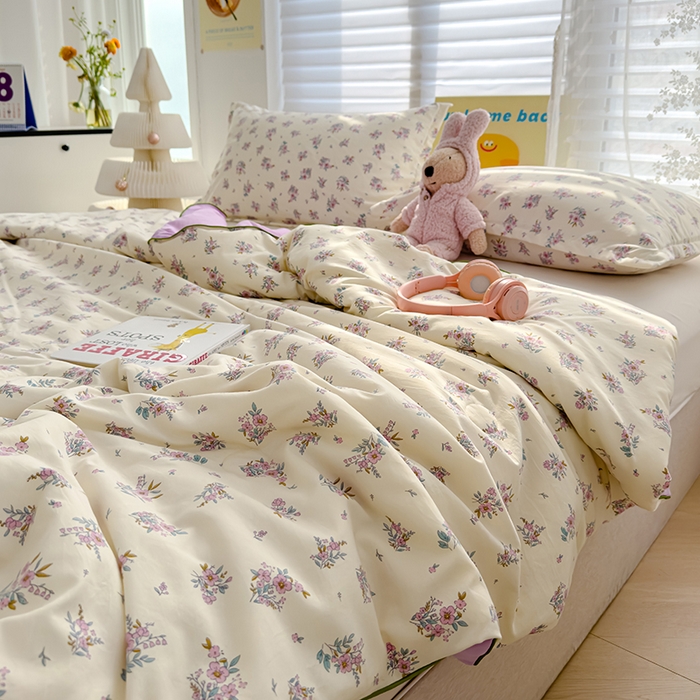 91家纺网 家纺一手货源 找家纺 星巴k家纺 2025新款A类水洗双层纱大豆纤维夏被夏凉被空调被 花语紫