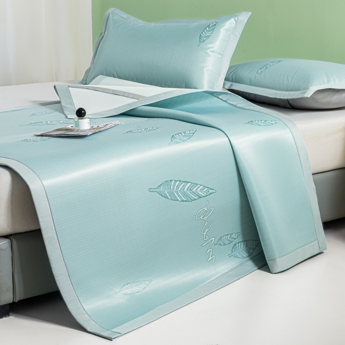 91家纺网 家纺一手货源 找家纺 阿亮家居 2025新款凉席碳光席冰丝席三件套 叶语芊芊-绿-绿